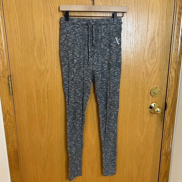 Gymshark Sweatpants - Picture 1 of 4